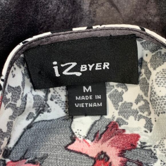 IZ Byer Womens Medium Batwing Sleeve Floral Lightweight Polyester Blouse - Picture 5 of 6